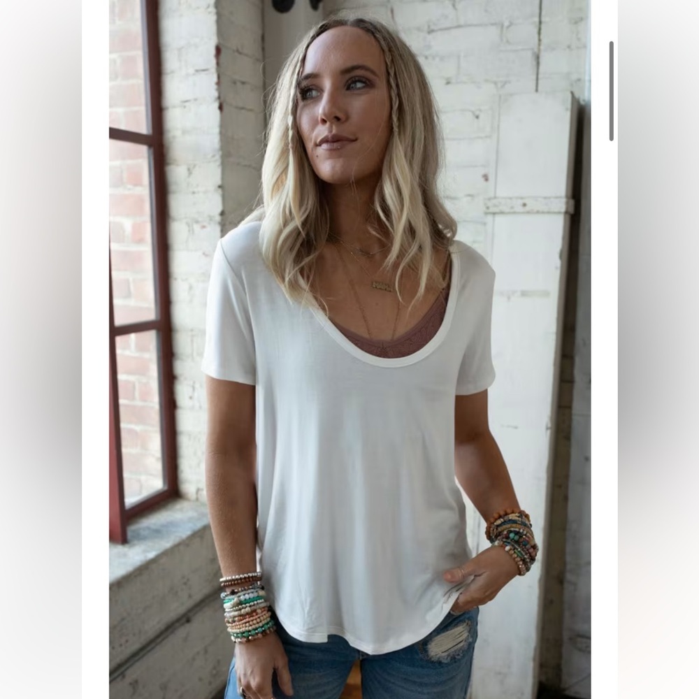Bralette scoopnet tee size small white brand new without tags